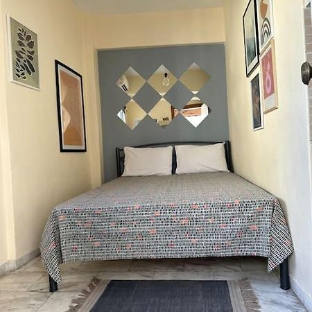 Tiny Loft Studio In The Heart Of Thessaloniki,17 Square Meters,On The Terrace Of The Building Extérieur photo